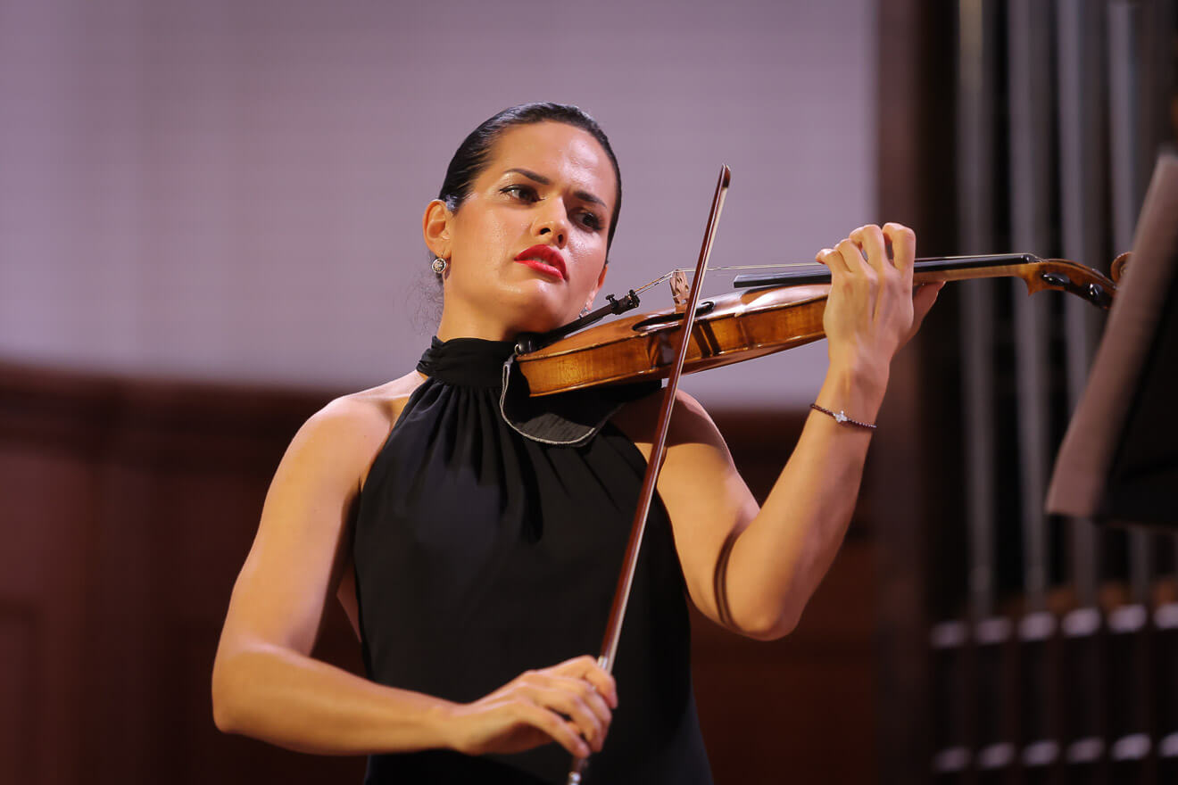 Елена Таросян