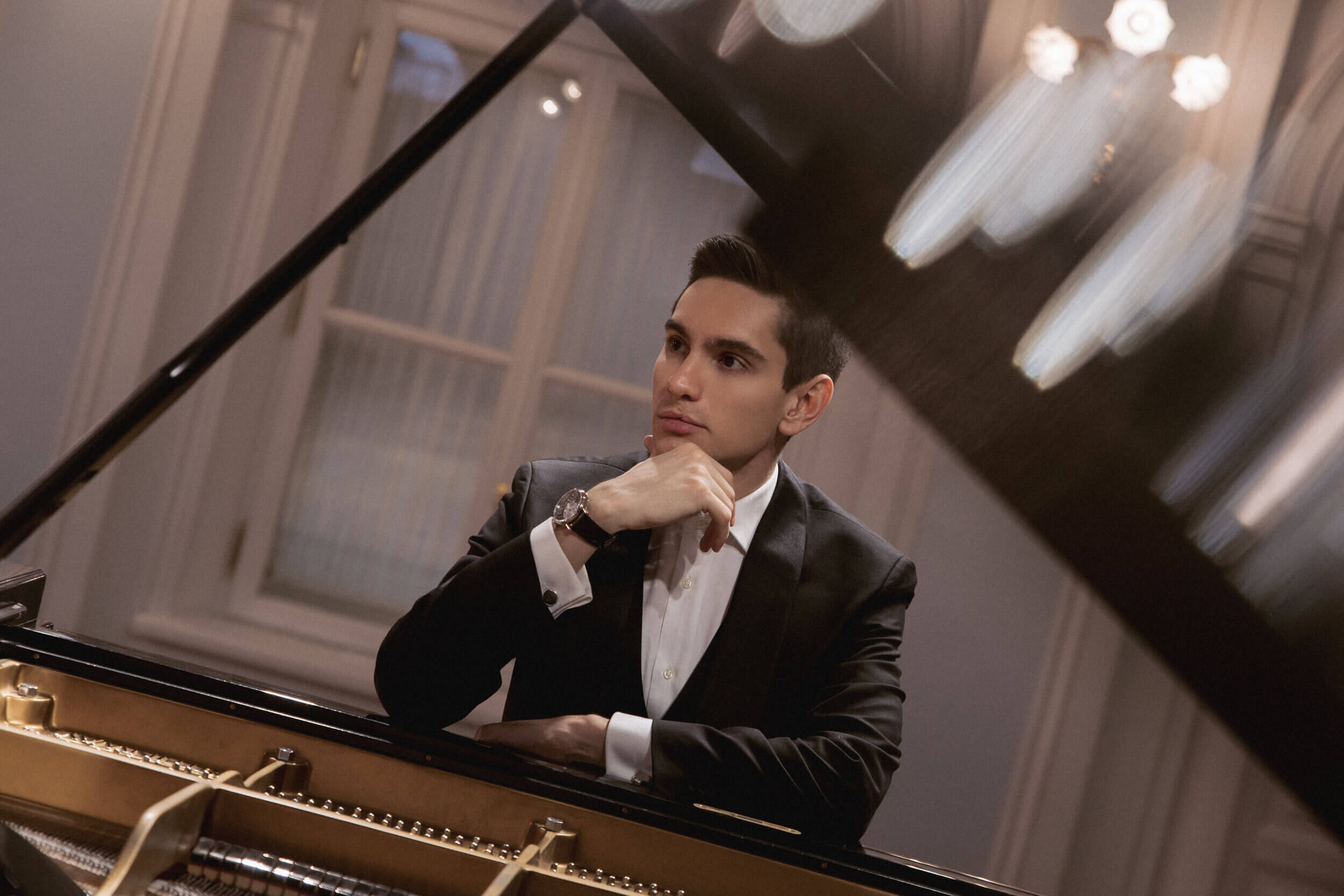 Дмитрий Шишкин