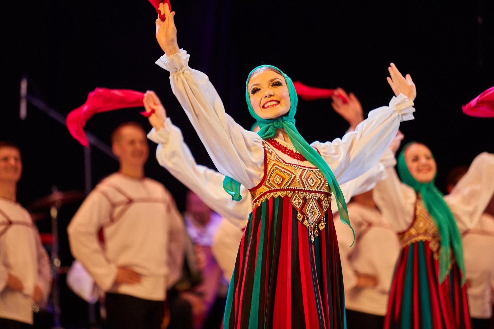 «Живи в веках, моя Россия!» Концерт в день рождения хора