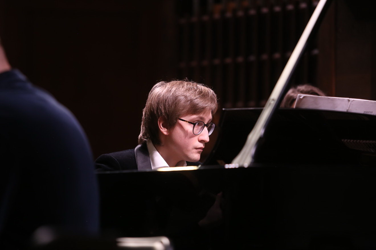 Дмитрий Маслеев